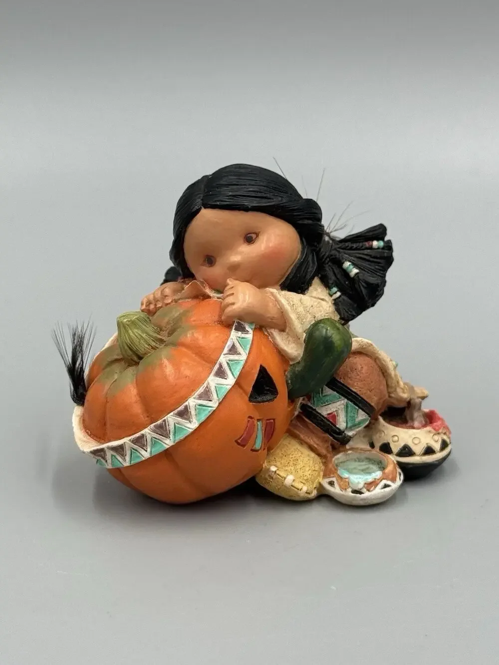 Vintage 1995 Enesco Friends of the Feather 